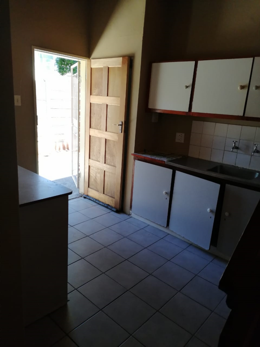 To Let 1 Bedroom Property for Rent in Navalsig Free State